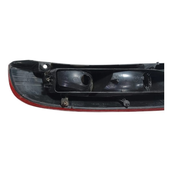 Lanterna Esquerda Gm Corsa Maxx Hatch 2009 Com Detalhe Esquerdo/motorista Vermelho
