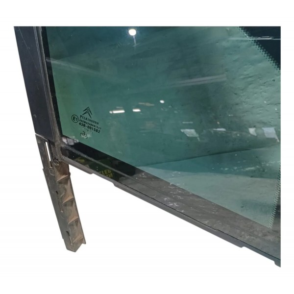 Vidro Fixo Dianteiro Direito Citroen C4 Pallas Hatch 2010