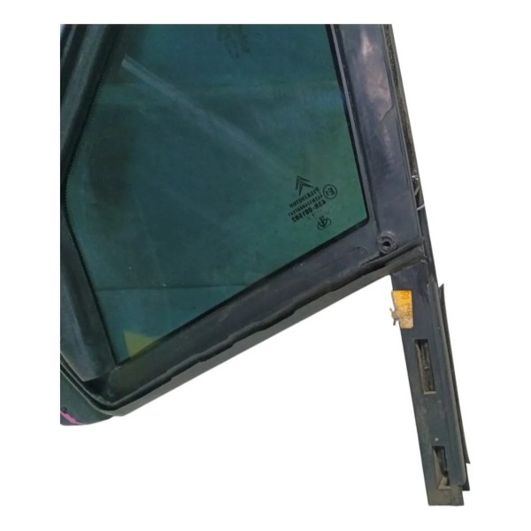 Vidro Fixo Dianteiro Direito Citroen C4 Pallas Hatch 2010
