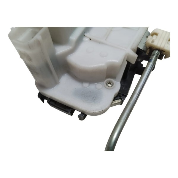 Fechadura Porta Traseira Direita Fiat Grand Siena 2015