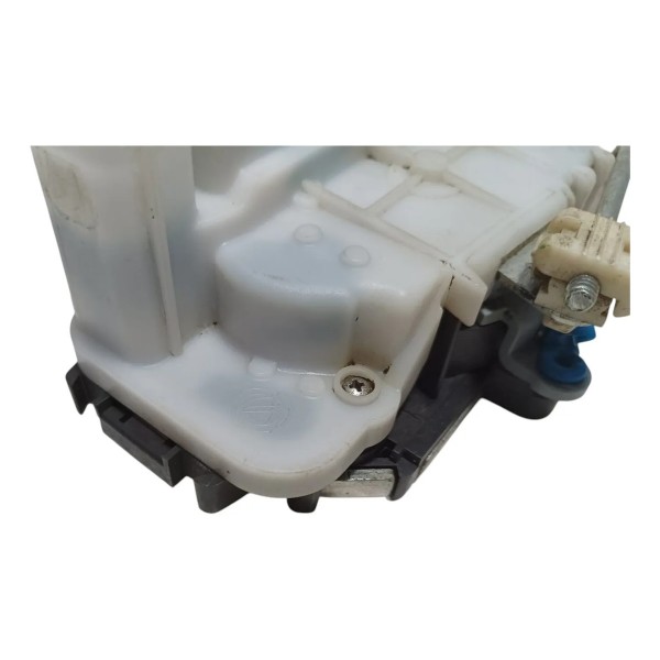 Fechadura Porta Dianteira Direita Fiat Grand Siena 2015