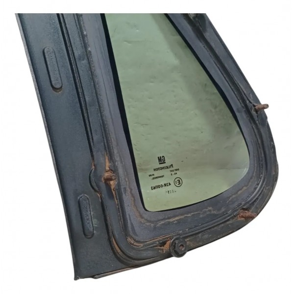 Vidro Fixo Traseiro Direito Gm Corsa Sedan 2004