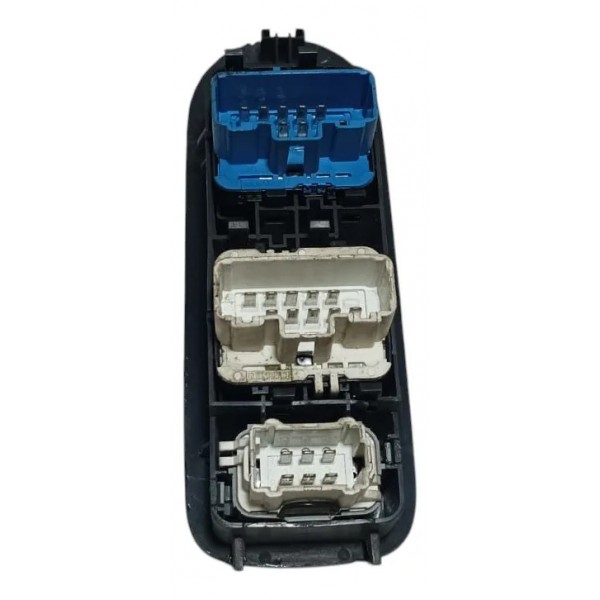 Botão Vidro Porta Dianteira Esquerda Renault Logan 2011