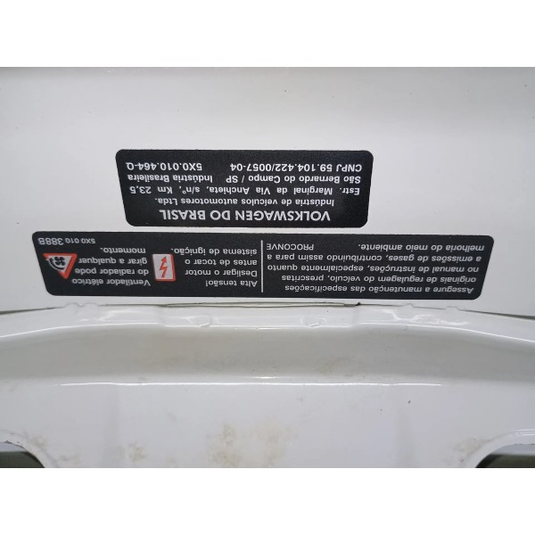Tampa Traseira Inferior Volkswagen Kombi 1998 A 2014 Branco