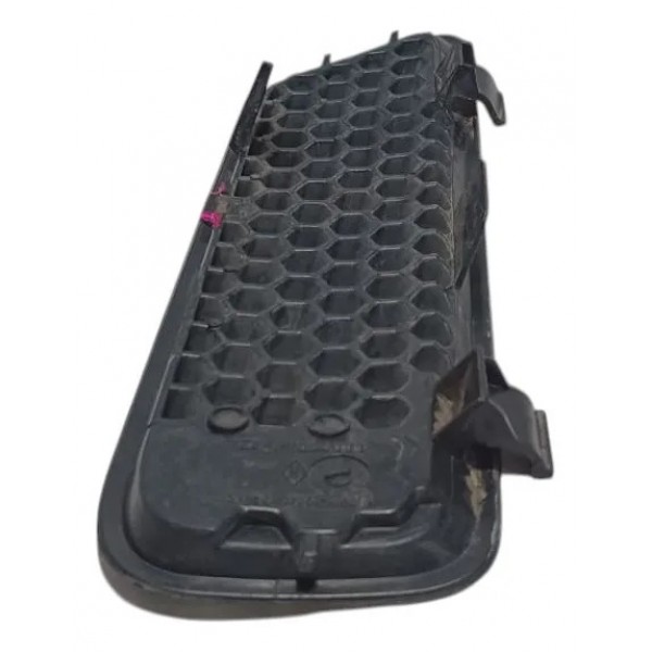 Grade Capo Dianteira Direita Renault Scenic 2003 C/ Detalhe Preto Brilhante