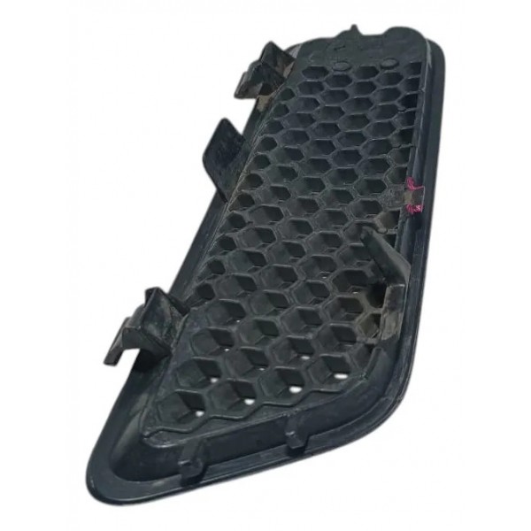 Grade Capo Dianteira Direita Renault Scenic 2003 C/ Detalhe Preto Brilhante