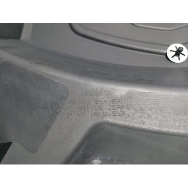 Tampa Capa Motor Gm Captiva 3.6 V6 2009 Com Detalhe