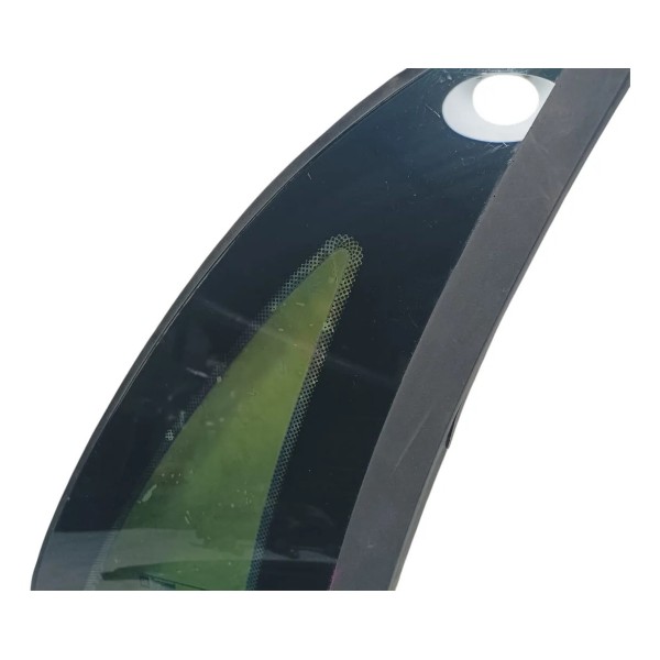 Vidro Fixo Traseiro Direito Gm Corsa Montana 2009 Detalhes