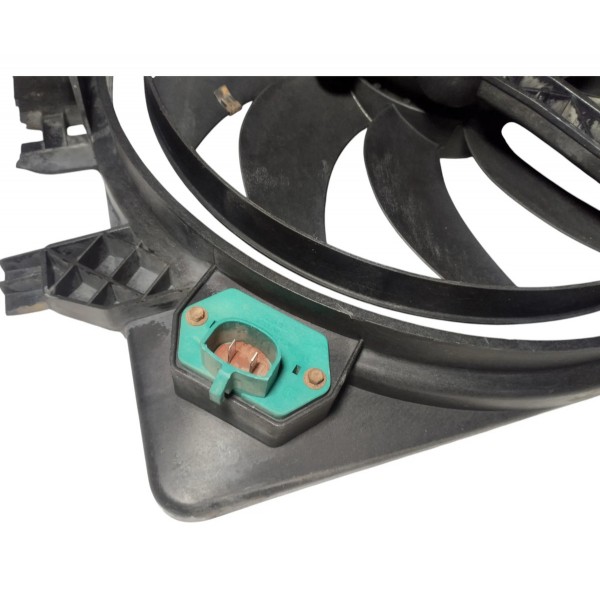 Ventoinha Defletor Ford Fiesta Courier Com Ar 2000/2005