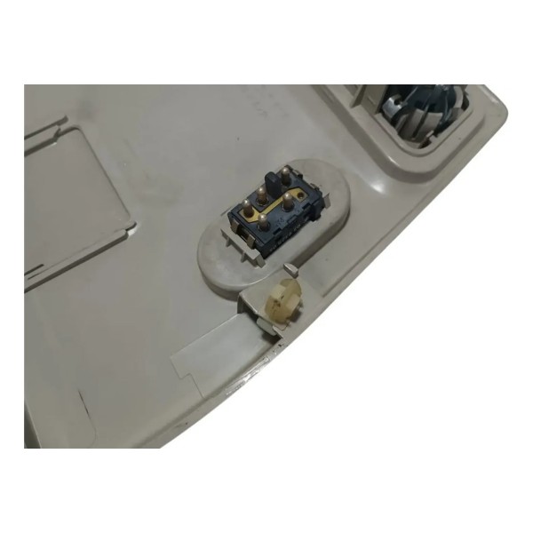 Luz De Teto Gm Omega 1992 À 1997 Com Detalhes