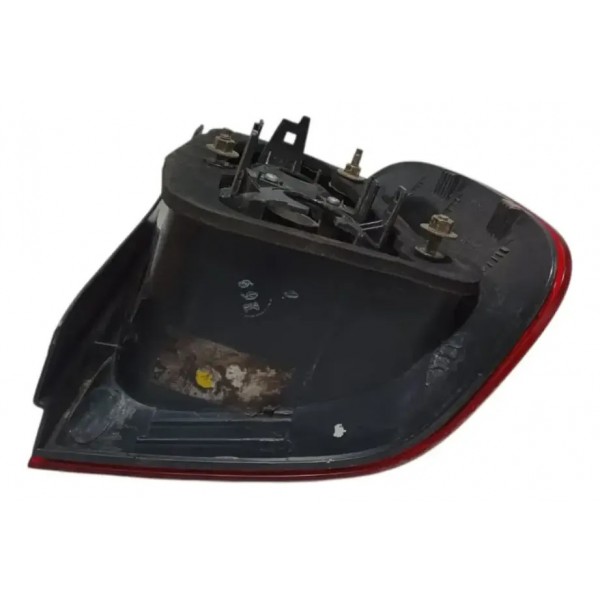 Lanterna  Esquerda Polo Sedan 2007 A 2014 (canto) Esquerdo/motorista Vermelho