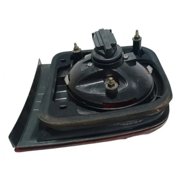 Lanterna Traseira Esquerda Polo Sedan 2007 A 2014 (mala) Esquerdo/motorista Vermelho