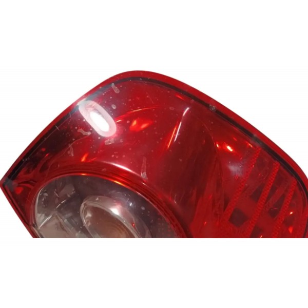 Lanterna Direita Vw Polo Sedan 2007 A 2014 (canto) Direito/passageiro Vermelho