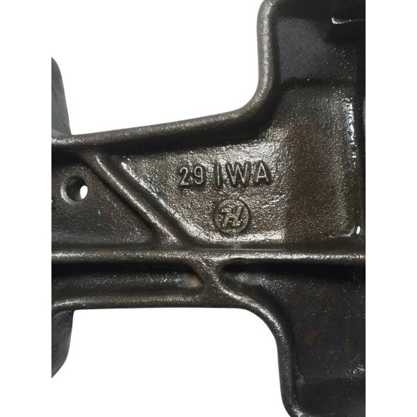 Suporte Alternador Bomba Logus Pointer 1992 /1996