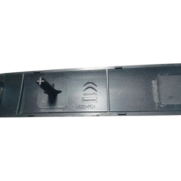 Acabamento Friso Painel Direito Citroen Aircross 2013 Preto