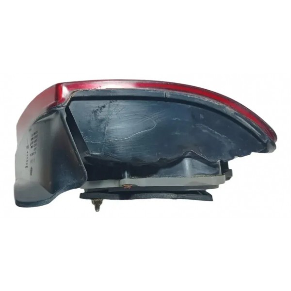 Lanterna Traseira Esquerda Stilo 2003 A 2007 Esquerdo/motorista Vermelho